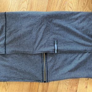 Lululemon wrap scarf